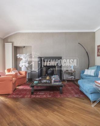 AMPIA ED ELEGANTE RESIDENZA DI 170 MQ SU DUE LIVEL