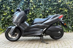 Yamaha X-Max 300 (2018)