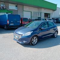 Peugeot 208 1.2VTi 82CV 5p. Allure UNIPROPRIETARIO