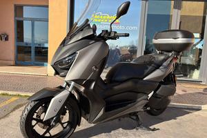 YAMAHA X-MAX 300 TUTTO INCLUSO ANCHE PASSAGGIO!