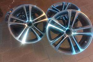 Cerchi lega Mercedes