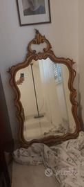 Specchiera dorata, rococò del 700 in legno.
