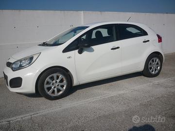 Kia Rio 1.2 CVVT 5p. EX