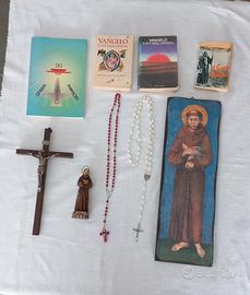 Oggetti e libri sacri