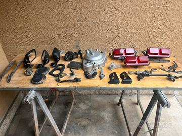 Vari ricambi suzuki rgv e rg 250 (vj21 vj22)