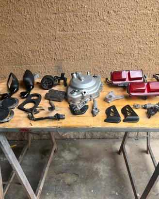 Vari ricambi suzuki rgv e rg 250 (vj21 vj22)