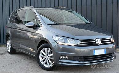 Volkswagen Touran 1.6 tdi Highline 115cv DSG 7post