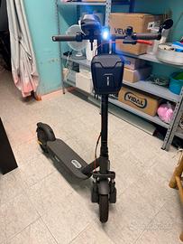 Monopattini xiaomi scooter 5 plus