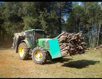 Trattore John Deere 6520