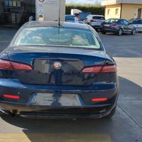 Portellone paraurti fanali alfa romeo 159