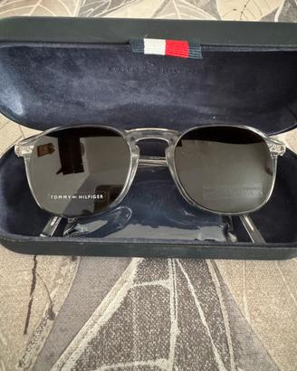 Occhiali da sole Tommy Hilfiger