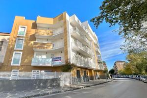 3 LOCALI A CASORIA