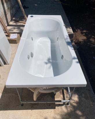 Vasca idromassaggio cm 169x69 buono stato