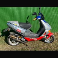 Aprilia sr valentino rossi