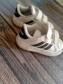 Scarpe Adidas bambino n.27