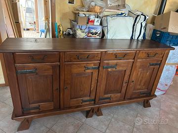 Credenza