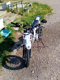 Pit Bike 125cc 4 tempi-4 marce