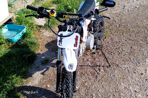 Pit Bike 125cc 4 tempi-4 marce