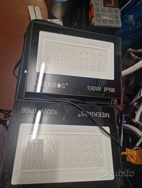 luci  a led coppia. 100 watt colorate