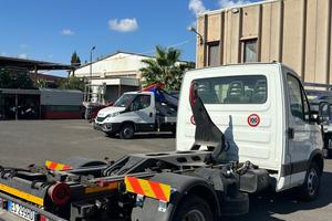 IVECO DAILY 50C15 CON IMPIANTO SCARRABILE