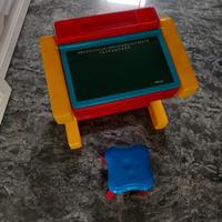 scrivania chicco con sgabello