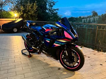 Yamaha R1 2024