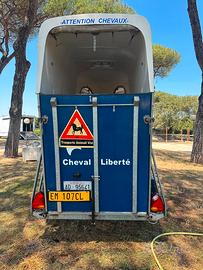 Trailer trasporto cavalli