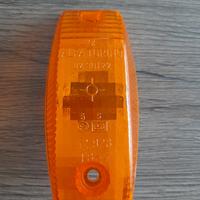 Plastica freccia laterale VW Golf Mk1