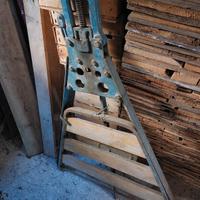 Cavalletto per filettare