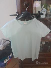 T-shirt verde acqua 