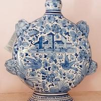 Vaso di ceramica ditta Samcuco Mario & C snc