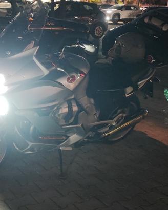  moto turistica