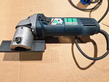 SMUSSATRICE PORTATILE USATA