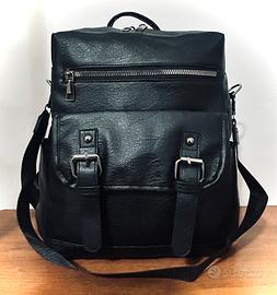 Elegante zaino nero con molte tasche