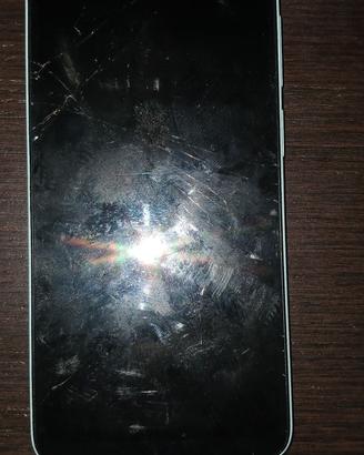 Redmi 12c con schermo rotto 
