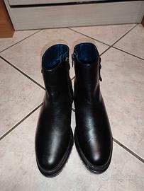 Stivaletti donna in ecopelle