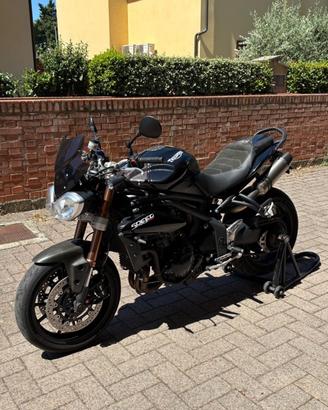 Triumph sped triple 1050R