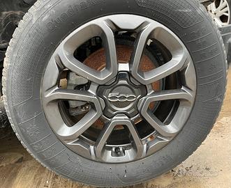 Cerchi il lega e gomme 500x da 215/60 R16