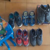 Lotto scarpe e trolley bimbi