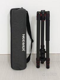 Treppiedi Neewer