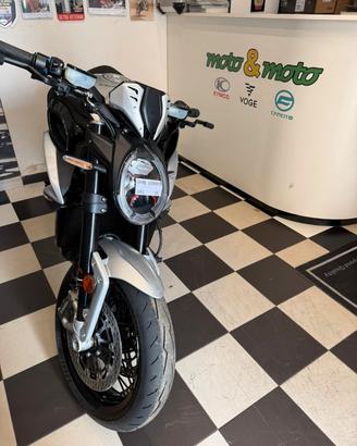 Mv Agusta Dragster 800 Moto