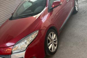 Renault Megane coupe  1.5 DCI 110 CV