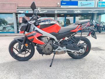 Aprilia Tuono 457