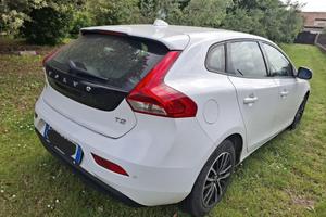 Volvo V40 T2 Business Plus