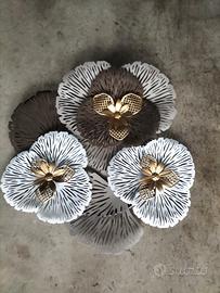 decorazione floreale da appendere al muro