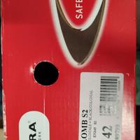 scarpe antinfortunistiche e cuffie antirumore 
