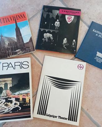 Libri in lingue straniere.