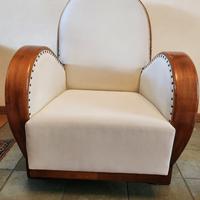 Poltrona decò anni 40-60 perfettamente restaurata