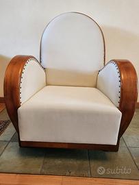 Poltrona decò anni 40-60 perfettamente restaurata