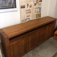 Buffet in legno massiccio